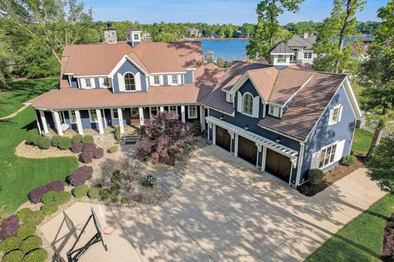 Discover beautiful houses for sale by Lake Norman with Nagy Properties. Explore stunning properties with amazing lake views and find your dream home today. For assistance, call us at 704-533-3838!